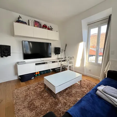Cosy 2 Person - Near Eiffel Tower Daire *