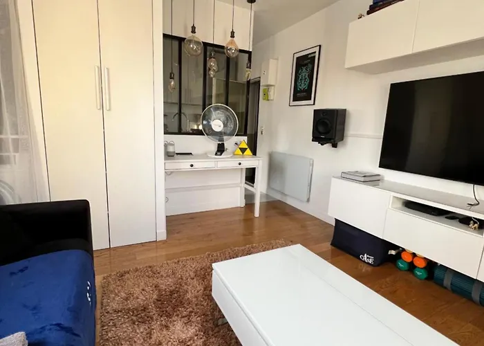 Cosy 2 Person - Near Eiffel Tower Παρίσι